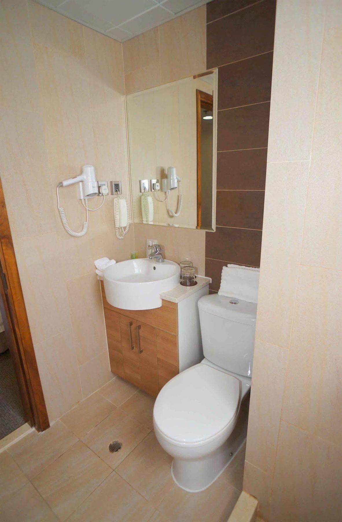 Khách sạn H1 3*